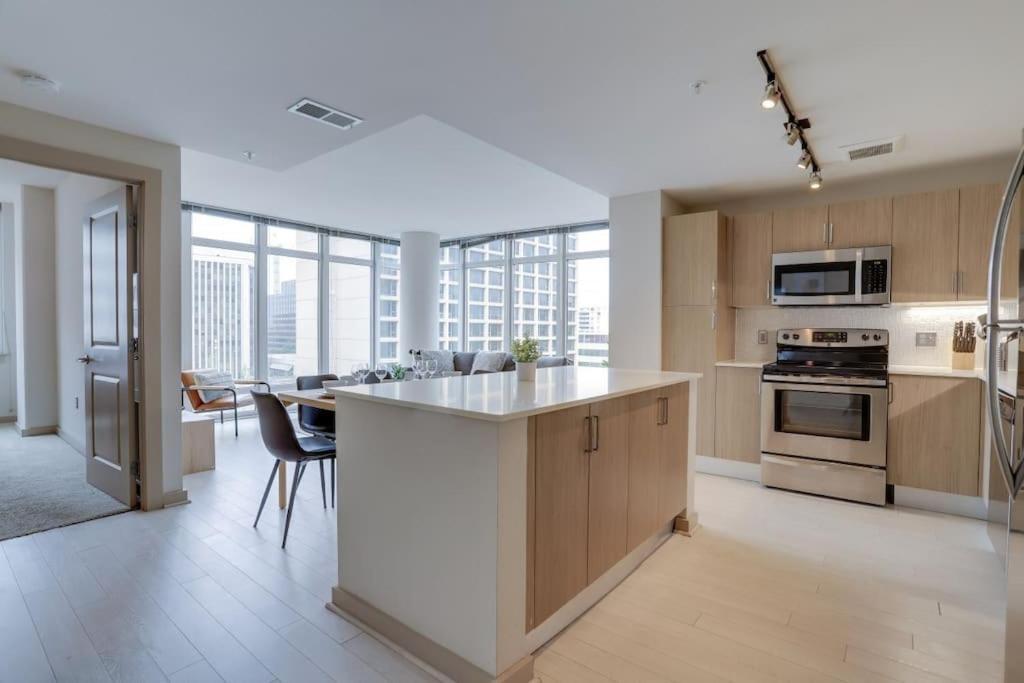 Wonderful 2Br Apartment At Crystal City Арлингтон Экстерьер фото