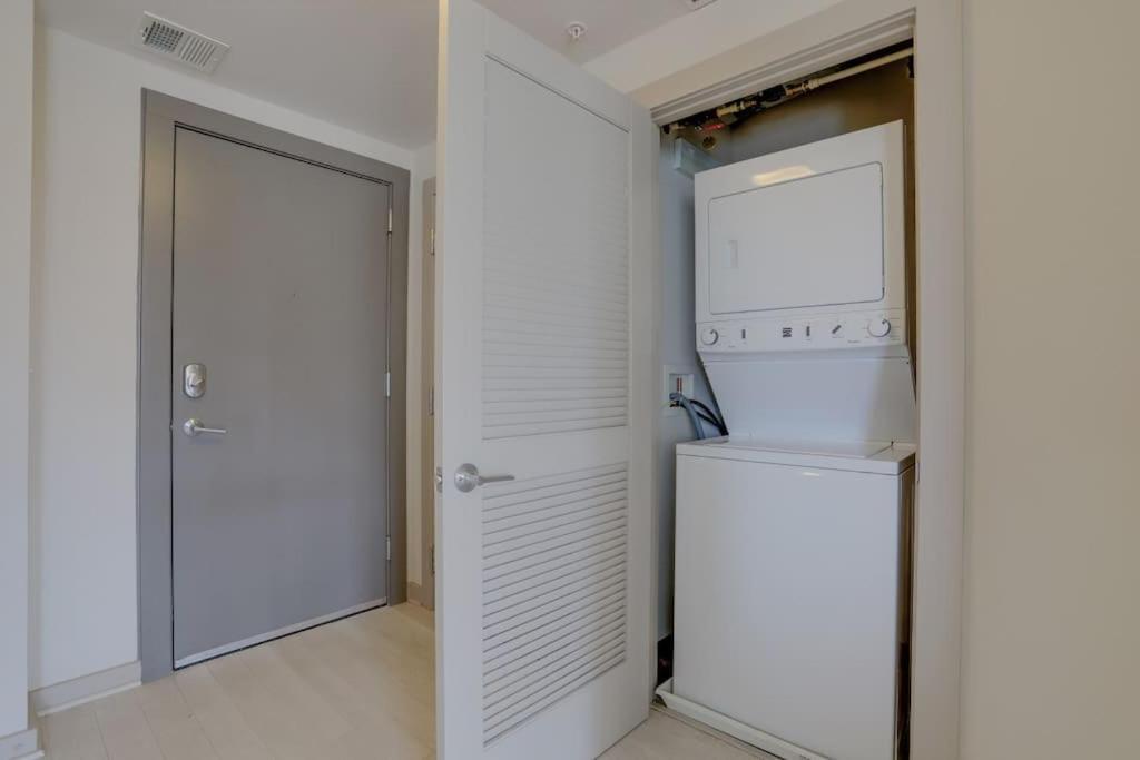 Wonderful 2Br Apartment At Crystal City Арлингтон Экстерьер фото